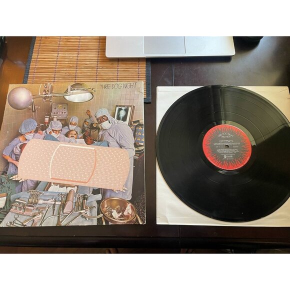 THREE DOG NIGHT Hard Labor -Vinyl - DUN-50168 - Picture 1 of 6